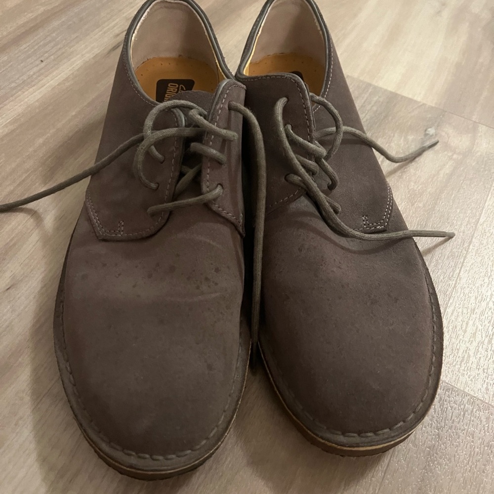 Clarks Men's Brown Suede Oxfords